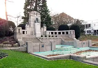 Памятник великому герцогу Баденскому Фридриху I в бюльском городском саду