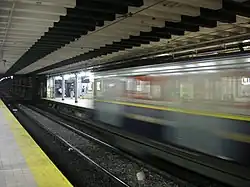 Отправляющийся поезд