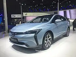 Вид спереди