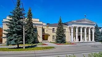 здание администрации городского округа