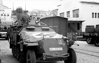 Sd Kfz 251 дивизиина юге Франции в ноябре 1942 года.