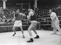 Борис Тишин (слева) против Ласло Паппа, Москва 1952.