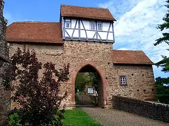 Замковые ворота (торхаус)