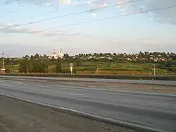 Вид на село с трассы М-7