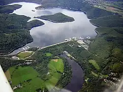 Плотина на реке Рур