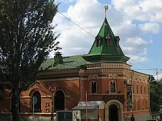 Здание в 2006 году