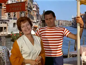 С Альберто Сорди в фильме «Венеция, луна и ты» (1958)