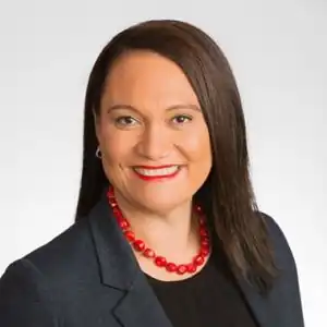 Ведущий министр культуры и наследия, Кармел Сепулони[англ.]