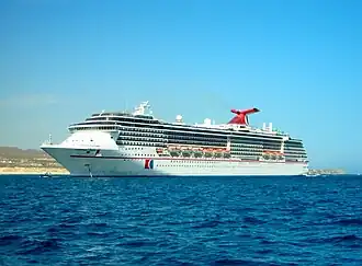 Carnival Pride на рейде перед Кабо Сан Лукасом