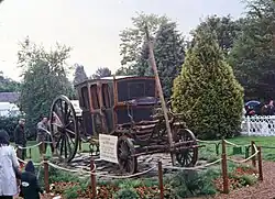 Карета Салюста, выставленная на Гран-при Франции 1972 года на трассе Клермон-Ферран.