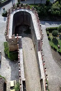 Вид равелина сверху