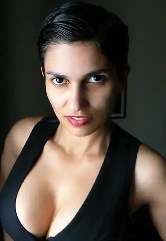 Селин Бара в 1998 году