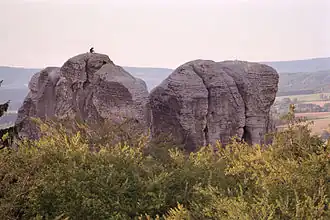 Скалы дракона и Hrubá Skála