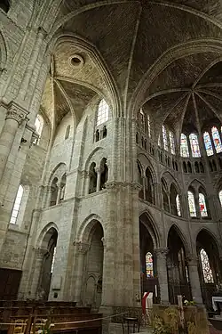 Transept.