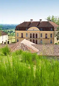 Замок Монтюс