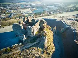 Развалины шато