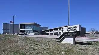 Школа Чарльза Пейджа в Санд-Спрингс