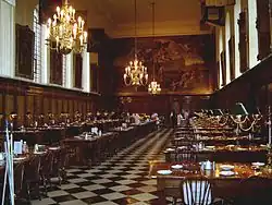 Обеденный зал. Современный вид.