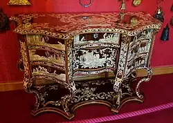 Комод. Между 1735 и 1740. Ваддесдон, Букингемпшир, Англия