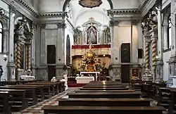 Интерьер церкви