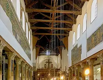 Центральный неф