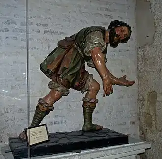 Скульптурное изображение Симона Киринеянина в церкви Исидора Севильского (Севилья)