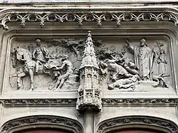 Барельеф западного портала