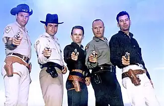 Слева направо: Рэй Чепмэн[англ.], Элден Карл, Телл Рид[англ.], Джефф Купер[англ.], Джек Уивер