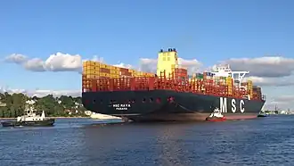 «MSC Maya» в порту Гамбурга