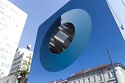 Памятник голубизне неба, вдохновлённый цианометром, Любляна.