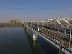 Метромост у станции Чаньбачжунсинь (линия 3)