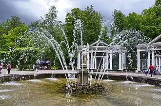 Фонтан «Адам»