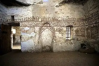 Внутри мечети Наср эль-Дин