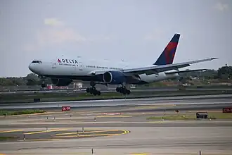 Пострадавший самолёт за 3 года и неделю до инцидента