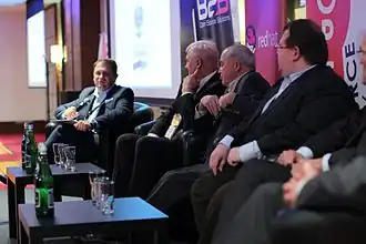 Замминистра экономики Дариуш Богдан участвует в дискуссии о влиянии открытых источников на компьютеризацию государственного управления в 7-й Конференции День открытых источников в Варшаве, 2014.