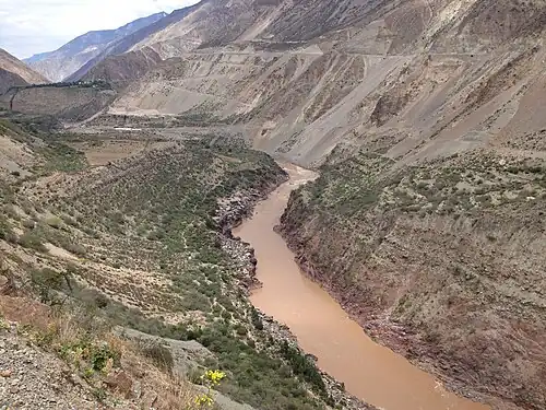 Меконг в Дечен-Тибетском АО (Сино-Тибетские горы)