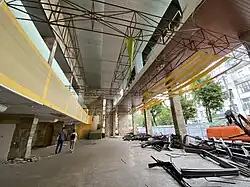 Разрушения внутри здания (12 июля 2021)