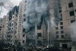 Жилой дом в Соломенском районе Киева после российской  атаки