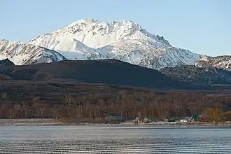 Наивысшая точка вулкана — вершина Неприятная