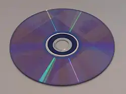 Диск с нанесённым с помощью технологии DiscT@2 рисунком