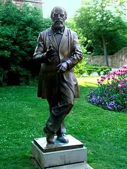 Памятник в округе Бад-Херсфельд