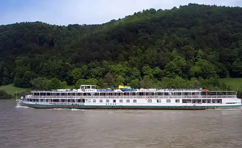 «Дунай» недалеко от Пассау — проект Q-003