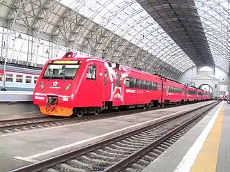 Электропоезд ЭД4МКМ-АЭРО на Киевском вокзале