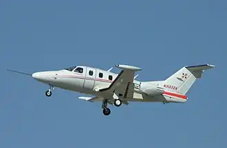Eclipse 500 в полёте, Мохаве, 2006 год.