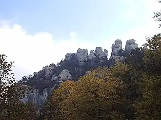 Скальные обнажения на Портс-де-Тортоза-Безейт.