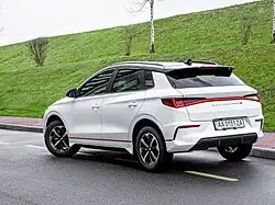 BYD e2, вид сзади