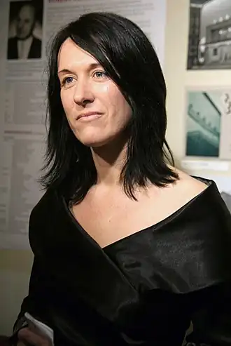 Элизабет Шаранг, 2011