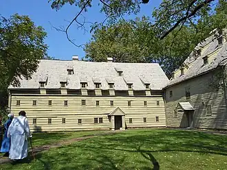 Вид на корпуса монастыря.