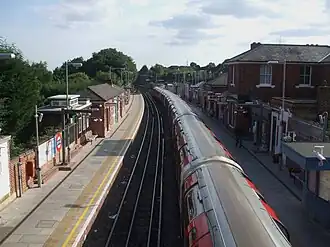 Вид на юг с пешеходного моста