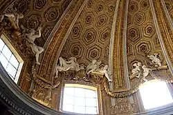 Фигуры в куполе церкви Сант-Андреа-аль-Квиринале в Риме. Стукко. Архитектор Джан Лоренцо Бернини. 1670-е гг.